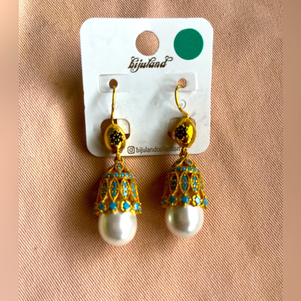 BIJULAND design two-tone gorgeous  dangling earrings